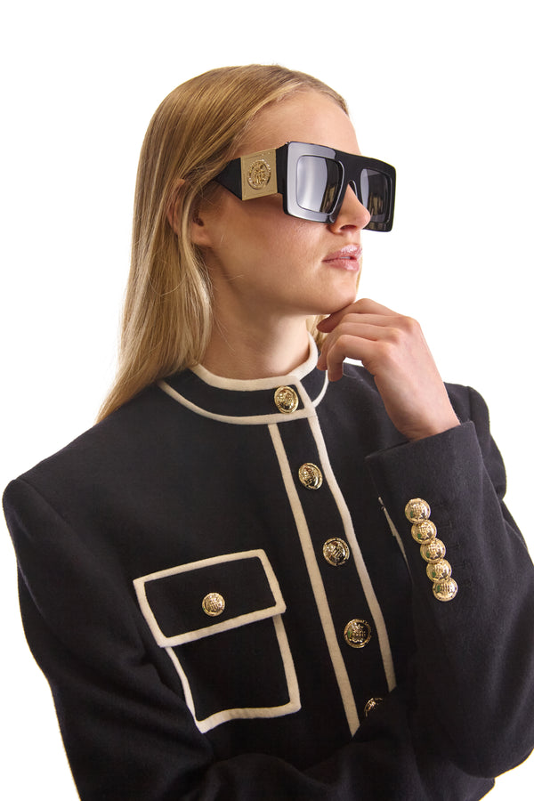 Tailored Wool Buttoned Contrast Piping Short Jacket